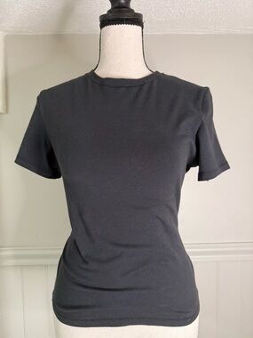 NWT SKIMS Black Short Sleeve Crewneck Jersey Tee